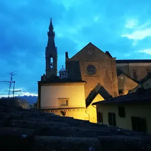 https://casa-allegri.it-tuscanyhotel.com