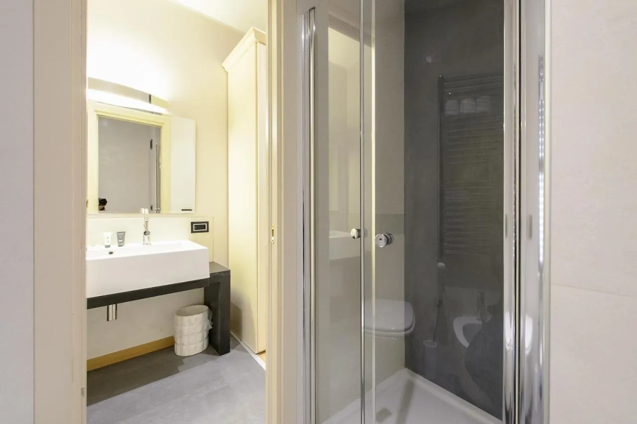 Luxury Ripetta 2 Hotel Rome 2*,  Italy